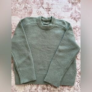 NWT Abercrombie & Fitch Madeline Crew Sweater in Sage